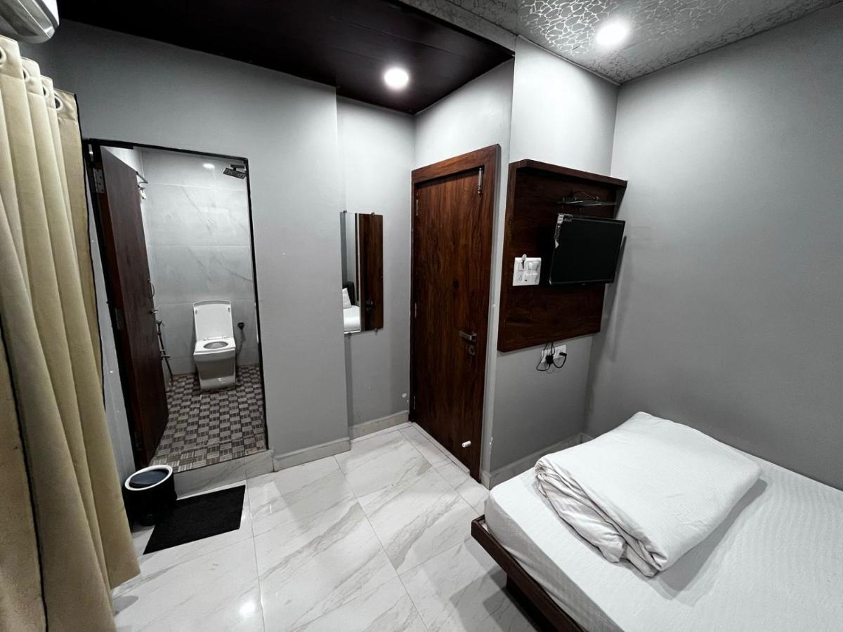 Hotel Shankar Ujjain Exterior photo